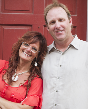 Photo of Dave & Laura Hopson